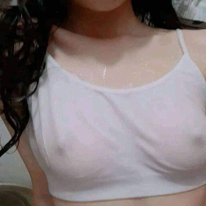 Cửa nhà hàng xóm địt cô hầu gái lụa xám hông lên + xuất tinh vào